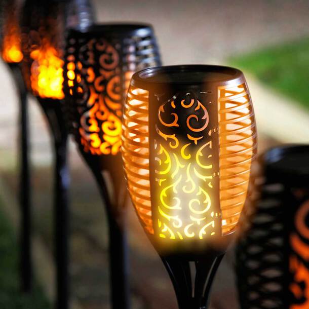 LED Solarleuchte mit Flammenoptik