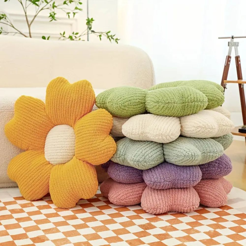 Dekokissen gestrickt in Blumenform