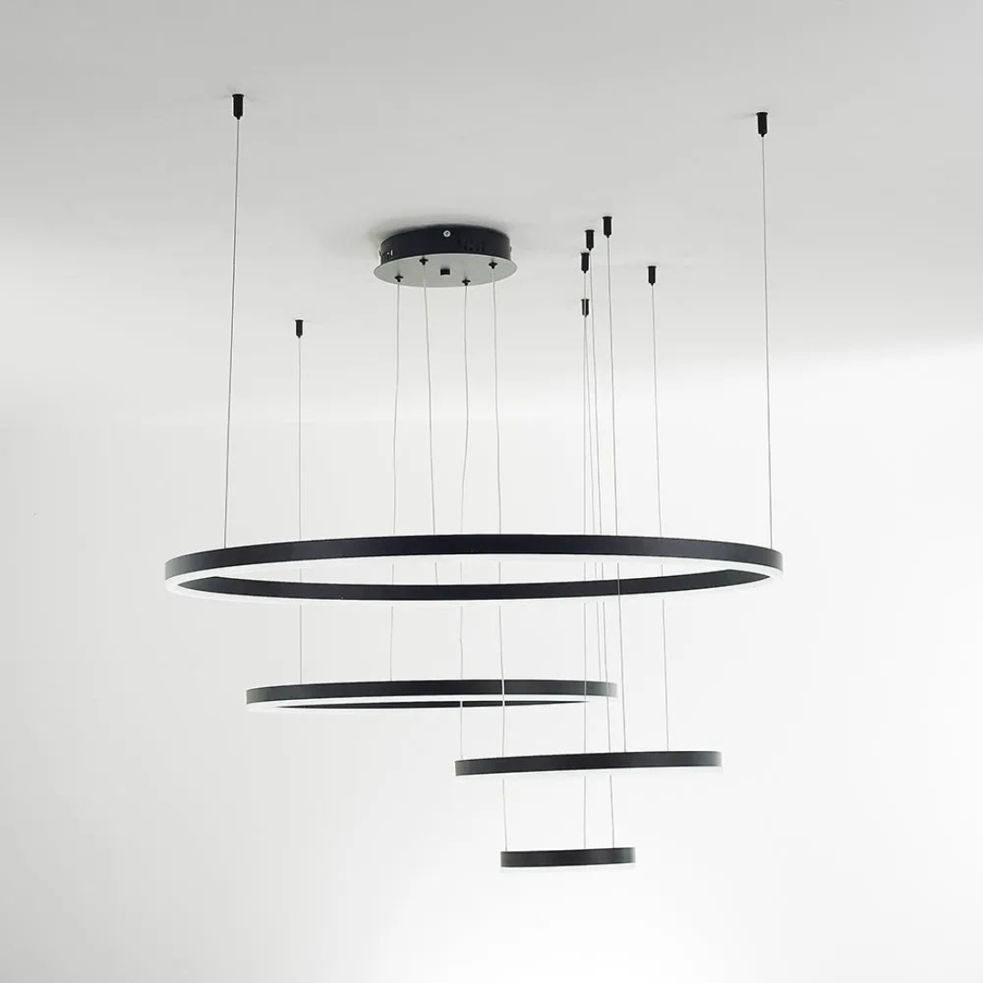 Schwebendes Lichtdesign