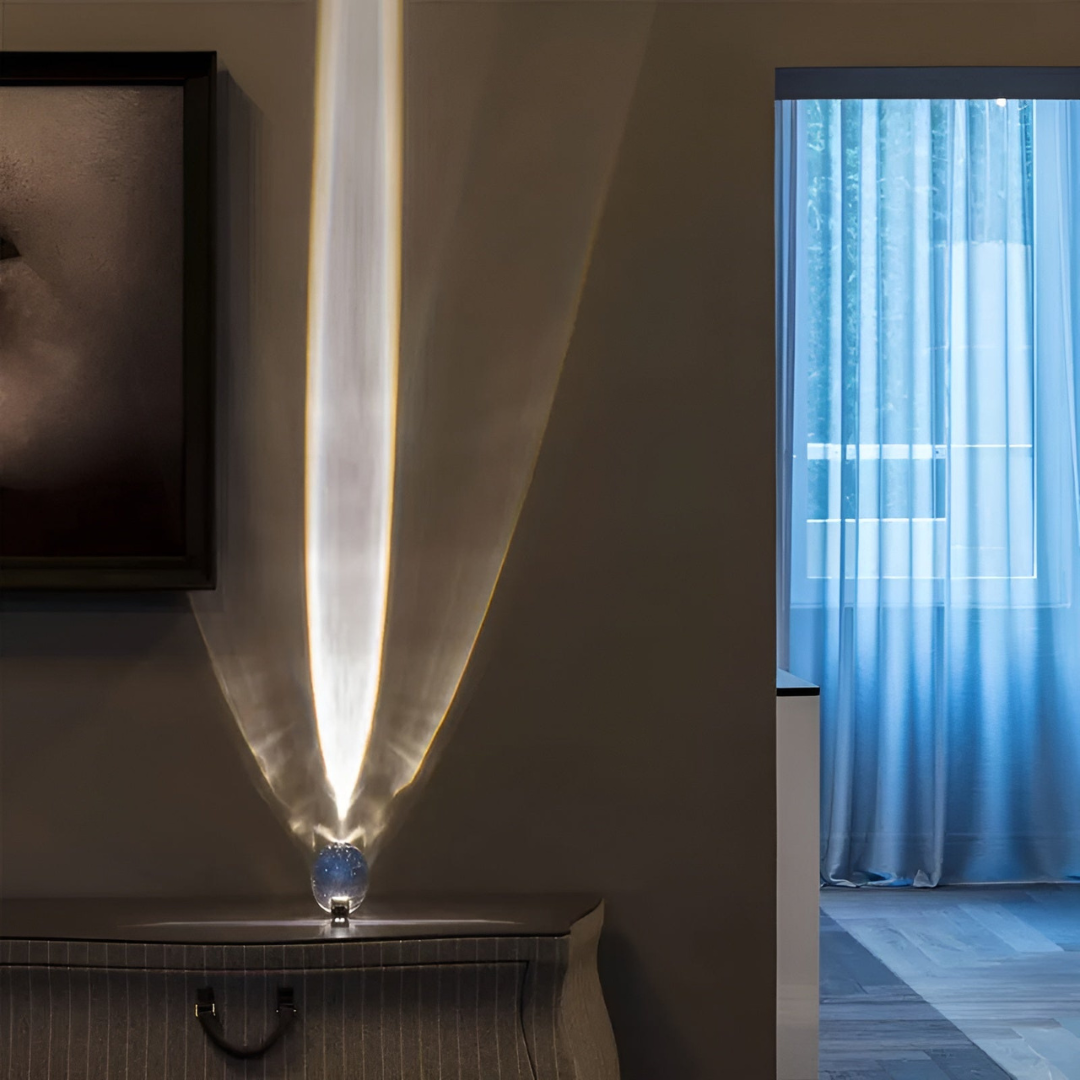 Moderne LED Prisma Projektionstischlampe