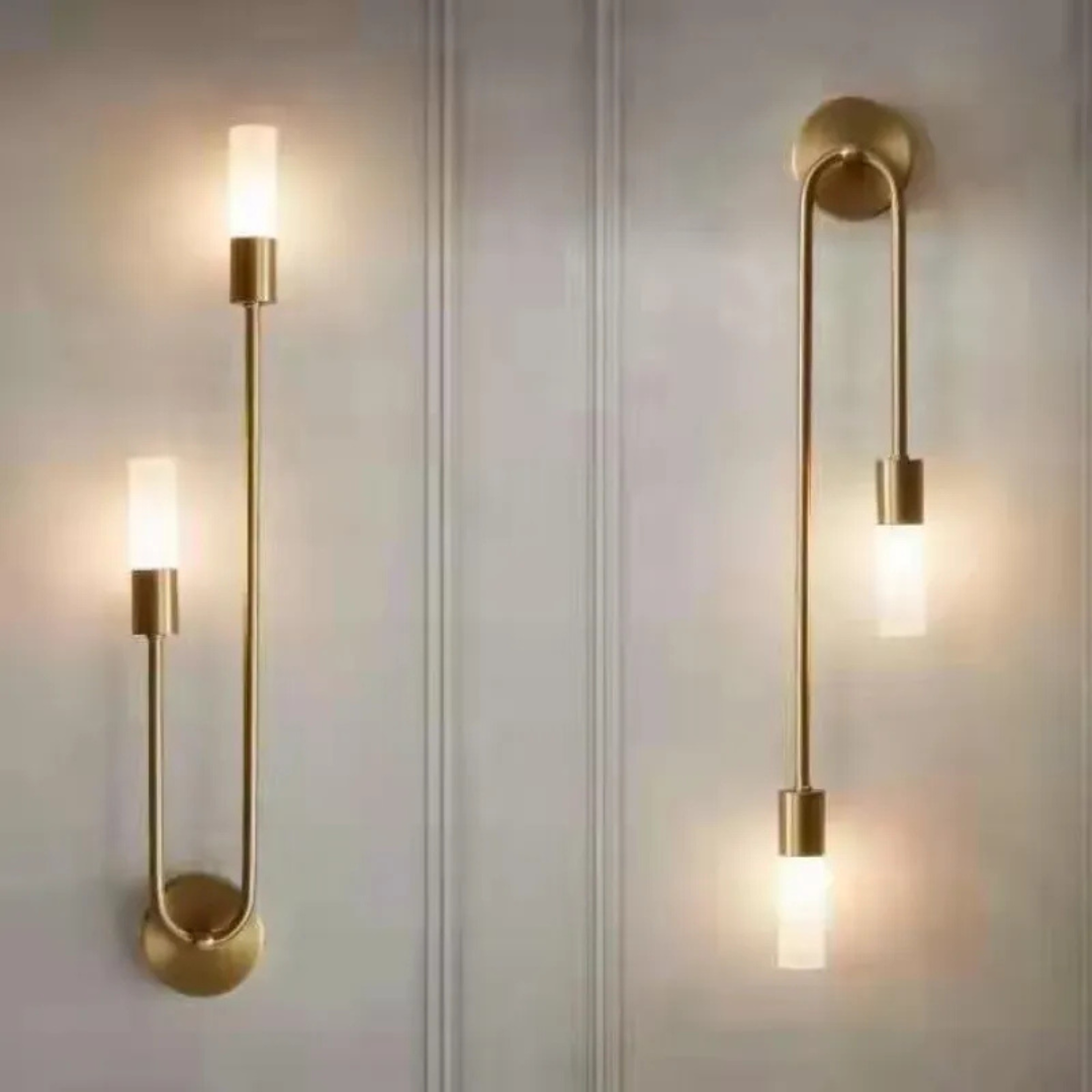 Zweiflammige LED-Wandleuchte im exklusiven Design