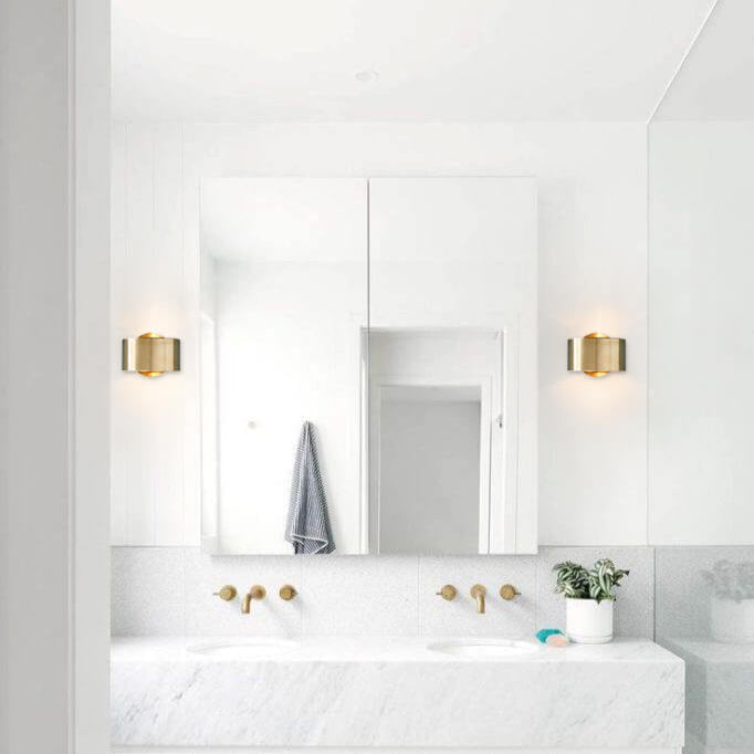 Minimalistische Wandlampe mit LED