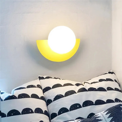 Elegante Halbmond LED-Wandleuchte