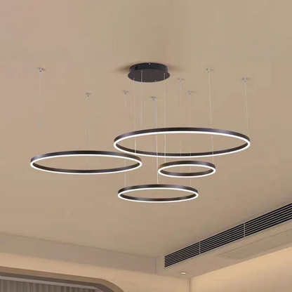 Schwebendes Lichtdesign
