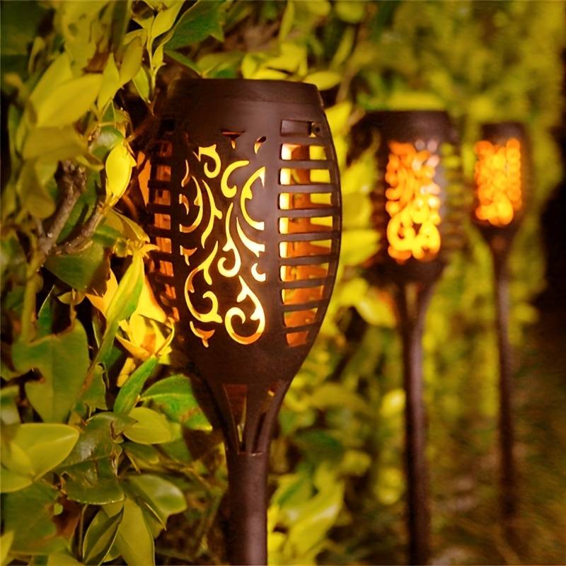 LED Solarleuchte mit Flammenoptik