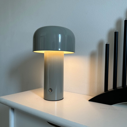 Moderne Wiederaufladbare LED Tischlampe in Pilzform