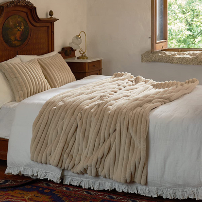 Große Gerippte Kuscheldecke