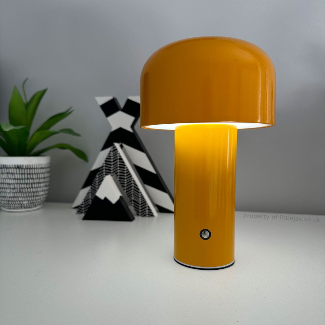 Moderne Wiederaufladbare LED Tischlampe in Pilzform