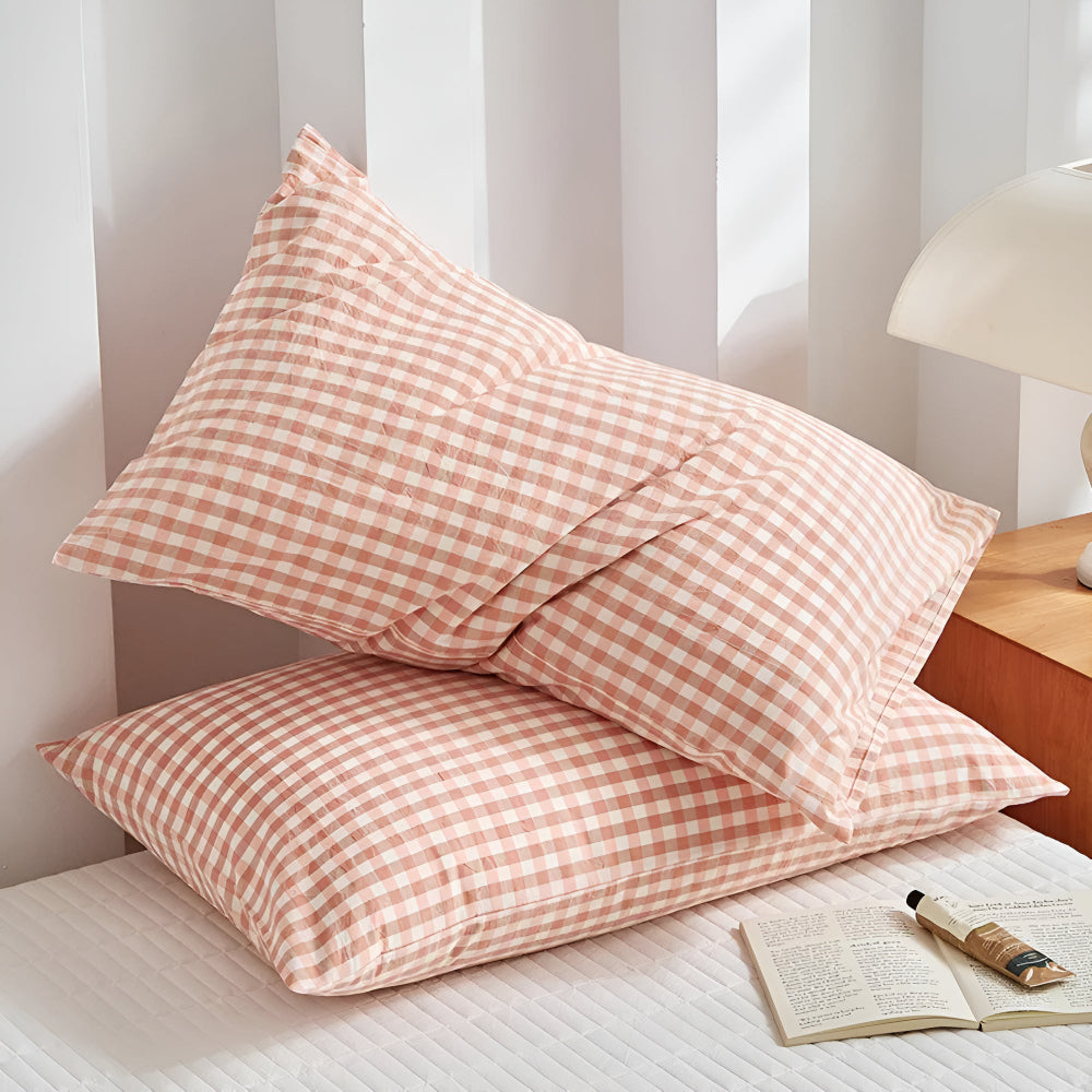 Stylischer Kissenbezug mit Karodesign