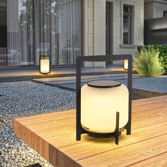 LED-Solar-Außenlampe mit Sensor