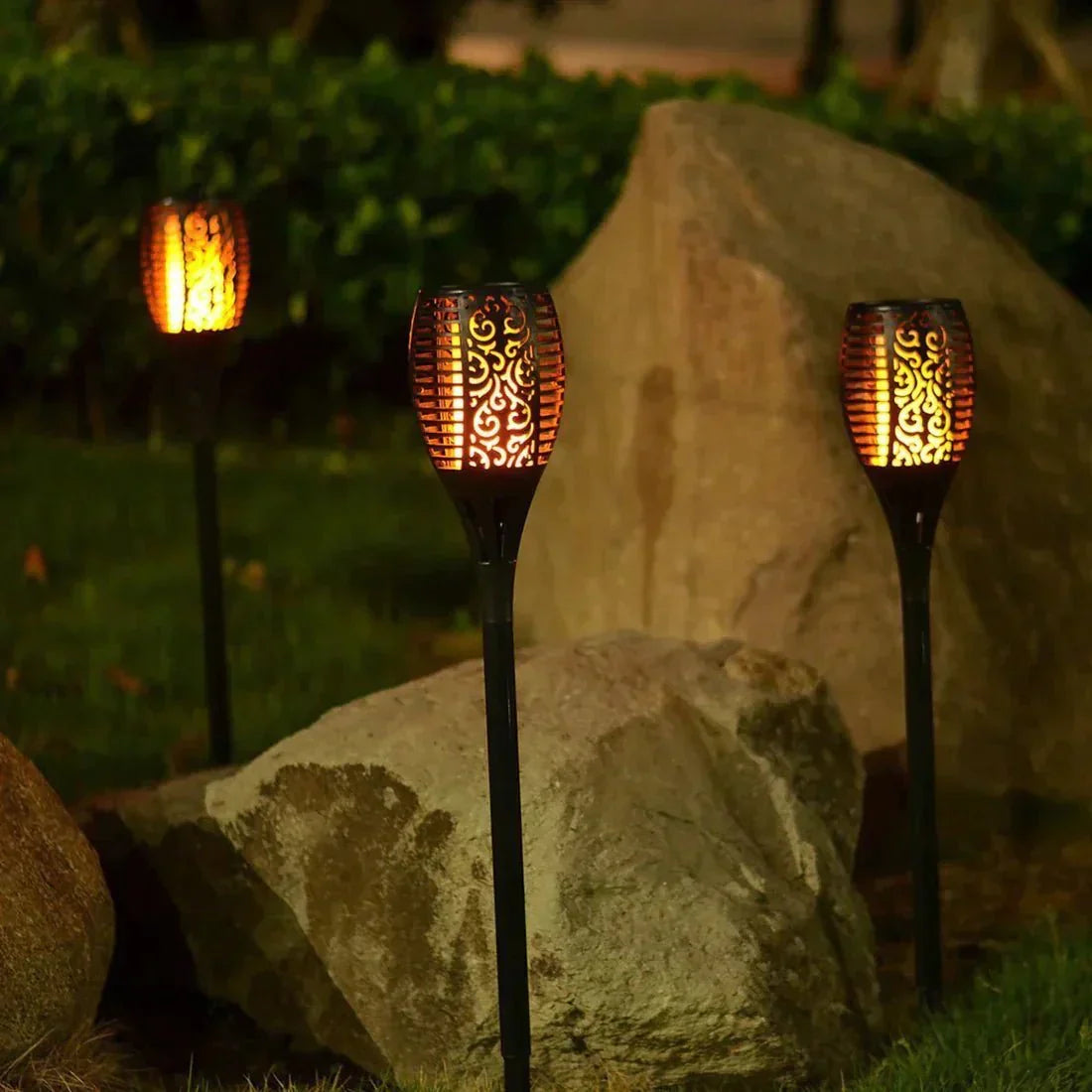 LED Solarleuchte mit Flammenoptik