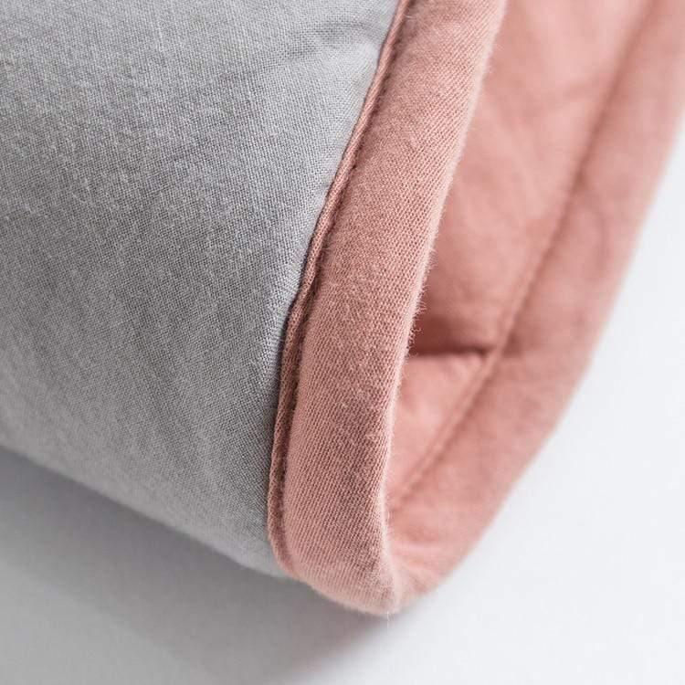 Kuscheldecke mit Blatt-Dekor