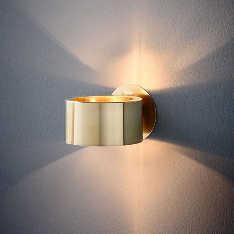 Minimalistische Wandlampe mit LED