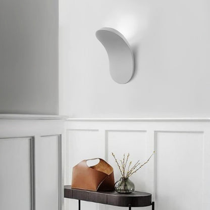 Moderne Wandlampe mit LED
